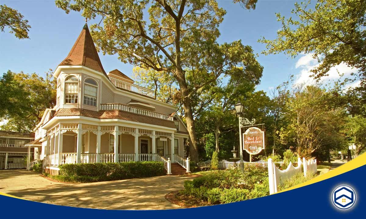 A charming historic house in The Heights, one of the best neighborhoods in Houston