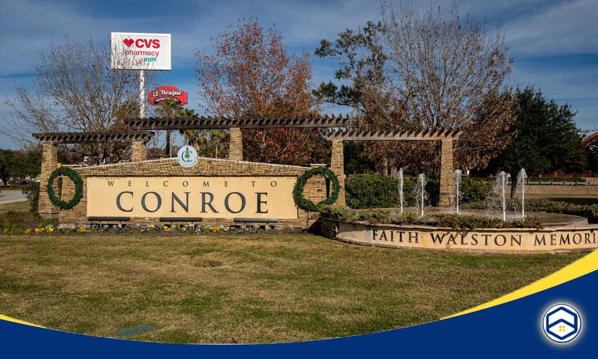 The image shows the welcome sign to the city of Conroe, indicating that this location is a key consideration for those seeking flexible short-term leases in the Conroe area.