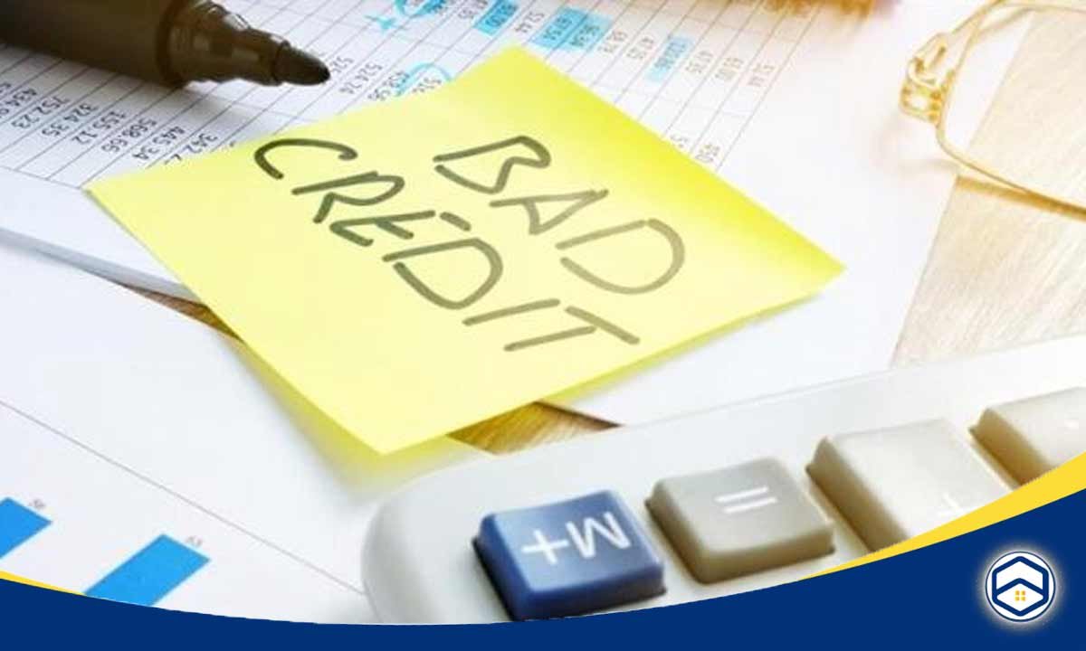 A yellow sticky note with the text 'CREDIT' written on it, surrounded by a c